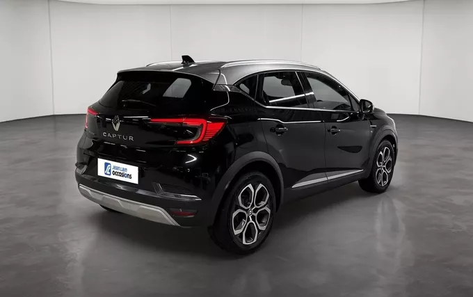 RENAULT CAPTUR TCe 100 GPL - 21 Intens extérieur trois quart arrière droit 2132016