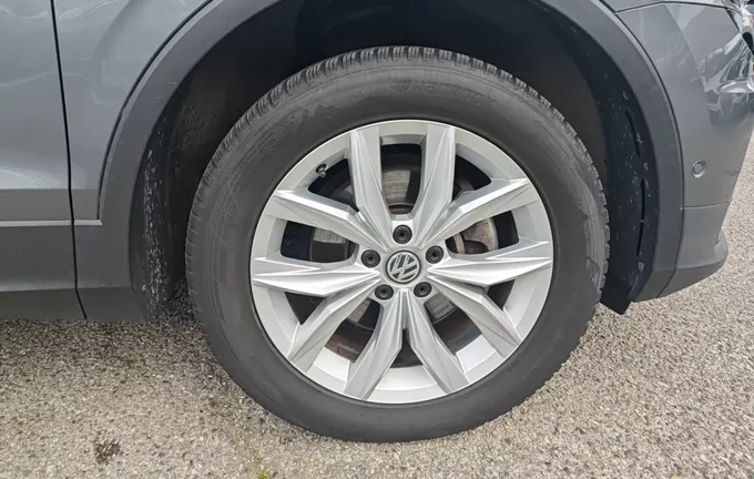 VOLKSWAGEN TIGUAN Allspace 2.0 TDI 150 DSG7 Carat photo 9 212964