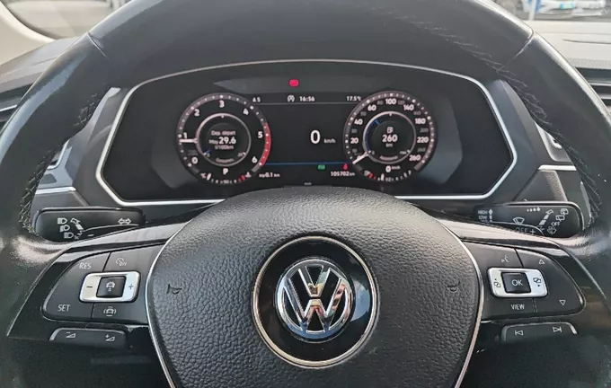 VOLKSWAGEN TIGUAN Allspace 2.0 TDI 150 DSG7 Carat photo 17 212964