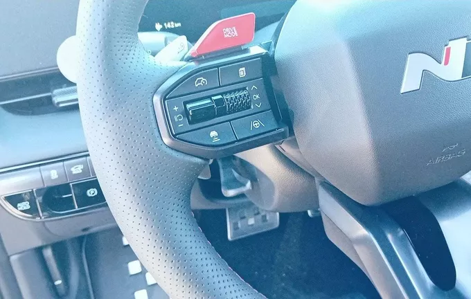 HYUNDAI IONIQ 5 84 kWh - 229 ch N Line photo 12 5630770