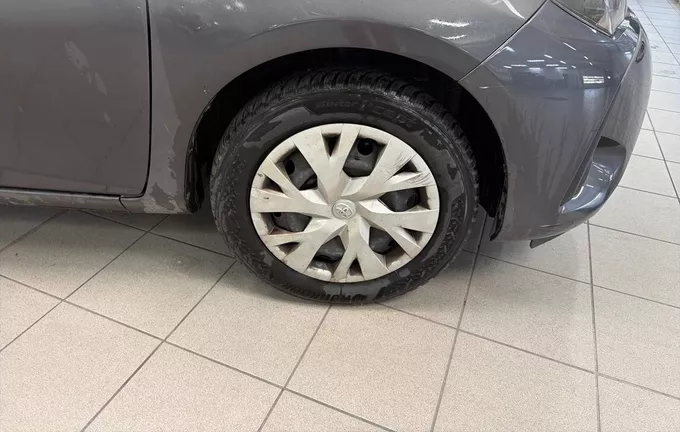 TOYOTA YARIS 70 VVT-i 20eme anniversaire photo 9 1103568