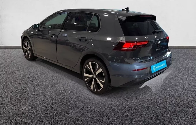 VOLKSWAGEN GOLF 1.5 eTSI EVO2 116 DSG7 VW Edition photo 11 2130948