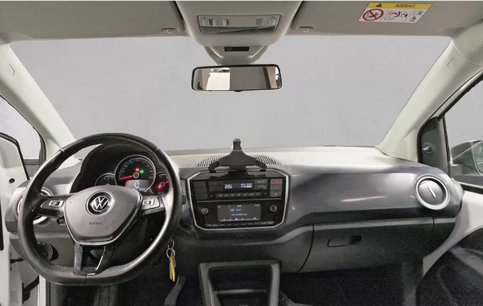 VOLKSWAGEN E-UP! 2.0 Electrique extérieur trois quart avant droit 2131173