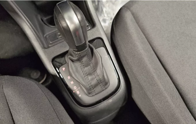 VOLKSWAGEN E-UP! 2.0 Electrique photo 16 2131173
