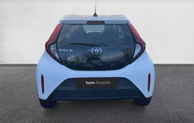 TOYOTA AYGO X 1.0 VVT-i 72 Dynamic extérieur arrière 1102754