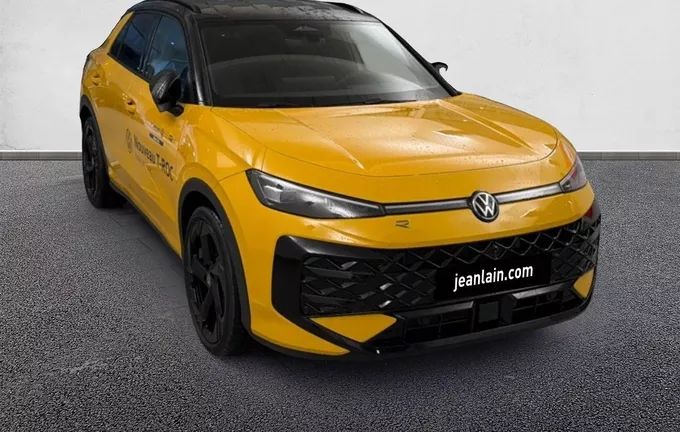 VOLKSWAGEN T-ROC 1.5 eTSI EVO2 Hybrid 150 ch DSG7 R-Line extérieur trois quart avant droit 9697