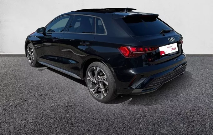 AUDI A3 Sportback TDI 150 S tronic 7 S line extérieur trois quart arrière gauche 2128088