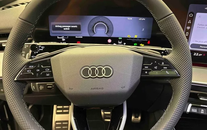AUDI Q3 Sportback TFSI 150 ch Hybride S tronic 7 S line photo 13 5763