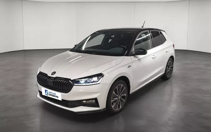 SKODA FABIA 1.5 TSI 150 ch DSG7 Monte-Carlo extérieur trois quart avant gauche 2131843