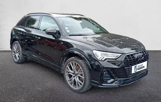 AUDI Q3 45 TFSIe 245 ch S tronic 6 S line extérieur trois quart avant droit 561006