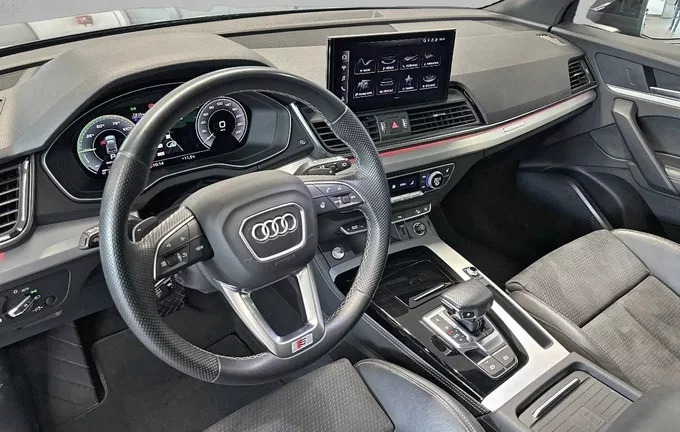 AUDI Q5 50 TFSIe 299 S tronic 7 Quattro S line photo 11 2129208