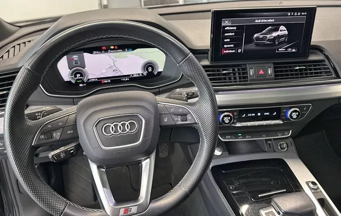 AUDI Q5 50 TFSIe 299 S tronic 7 Quattro S line photo 12 2129208