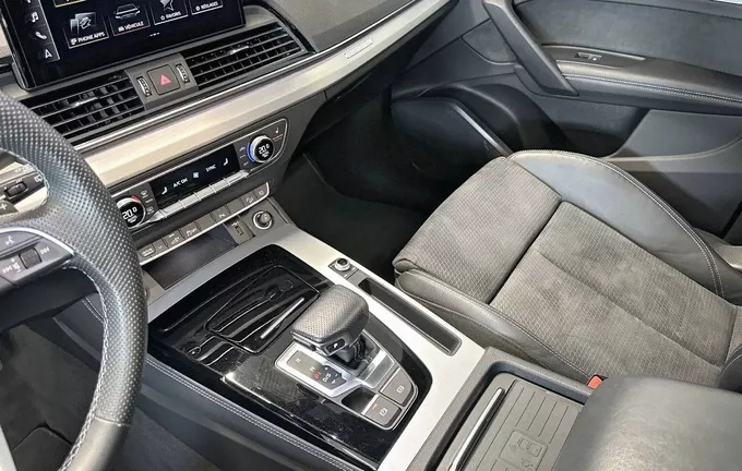 AUDI Q5 50 TFSIe 299 S tronic 7 Quattro S line photo 13 2129208