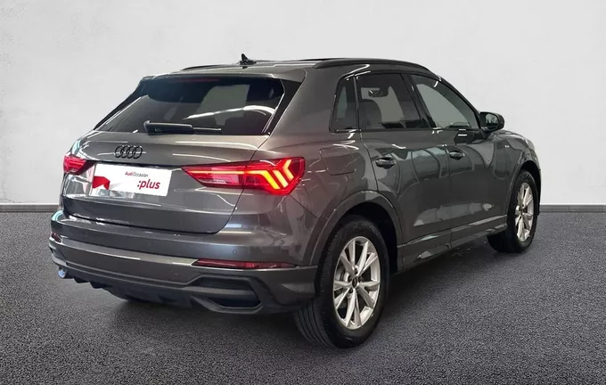AUDI Q3 35 TDI 150 ch S tronic 7 S line plus extérieur trois quart arrière droit 2128420