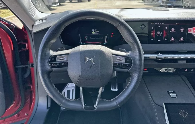 DS DS4 DS 4 Hybride E-Tense 225 EAT8 Performance Line+ photo 9 945660