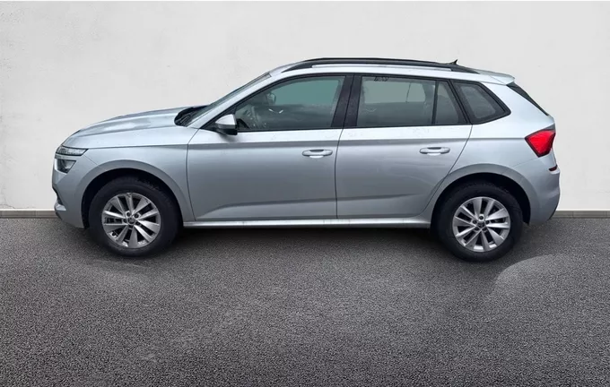 SKODA KAMIQ 1.0 TSI Evo 110 ch DSG7 Ambition extérieur trois quart arrière gauche 2127906