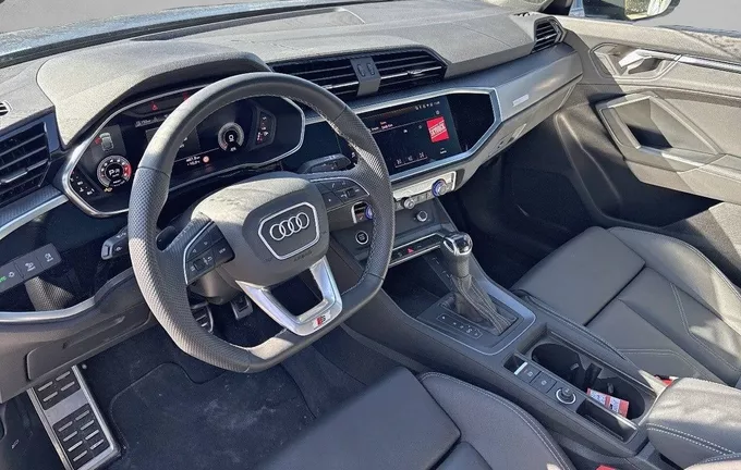 AUDI Q3 Sportback 35 TFSI 150 ch S tronic 7 S line plus photo 11 2125508