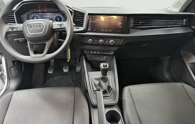 AUDI A1 Sportback 25 TFSI 95 ch BVM5 Entry photo 18 2130918