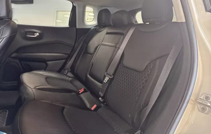 JEEP COMPASS 1.3 GSE T4 150 ch BVR6 Limited extérieur trois quart arrière droit 213487