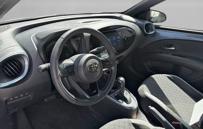 TOYOTA AYGO X 1.0 VVT-i 72 S-CVT Design photo 11 1103702