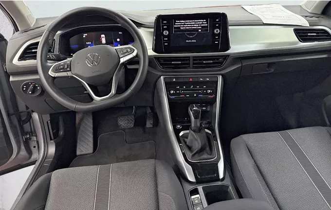 VOLKSWAGEN T-ROC 1.5 TSI EVO2 150 Start/Stop DSG7 VW Edition extérieur trois quart avant droit 2126285