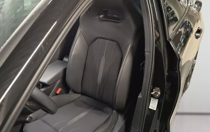CUPRA LEON 1.4 e-HYBRID 245 ch DSG6 VZ photo 11 2131823