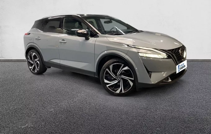 NISSAN QASHQAI Mild Hybrid 158 ch Xtronic Intelligent 4x4 Tekna+ extérieur trois quart avant droit 2129628