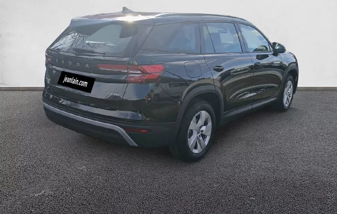 SKODA KODIAQ 1.5 TSI 150 ch Hybrid ACT DSG7 5pl Selection extérieur trois quart arrière droit 8962