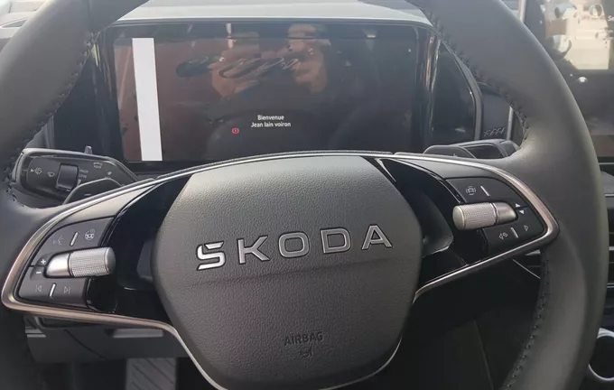 SKODA KODIAQ 1.5 TSI 150 ch Hybrid ACT DSG7 5pl Selection photo 12 8962