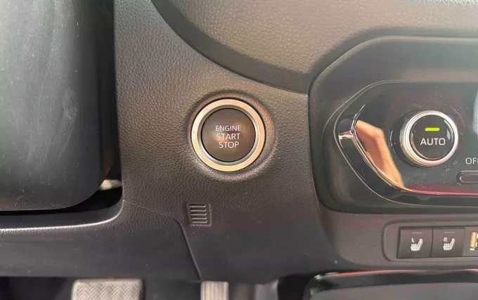 TOYOTA AYGO X 1.0 VVT-i 72 S-CVT Undercover photo 19 1103908