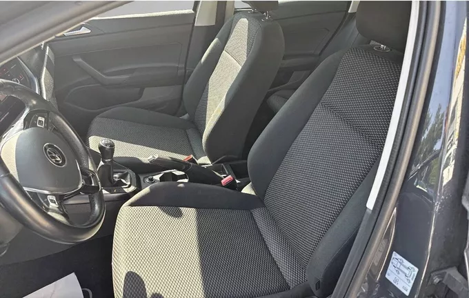 VOLKSWAGEN POLO 1.0 TSI 95 S&S BVM5 extérieur trois quart arrière droit 213372