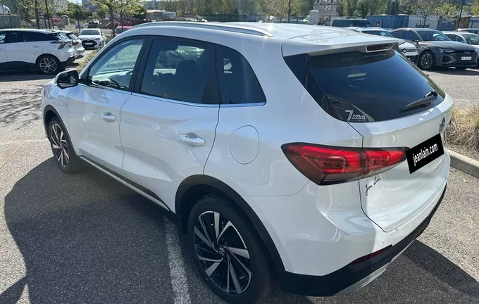 MG ZS 1.5 L Hybrid+ 197 ch Luxury photo 25 7822