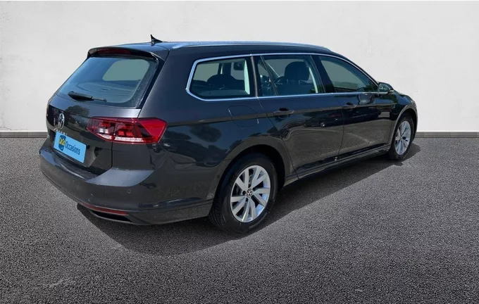 VOLKSWAGEN PASSAT SW 2.0 TDI EVO SCR 122 DSG7 Life Plus extérieur avant 213134
