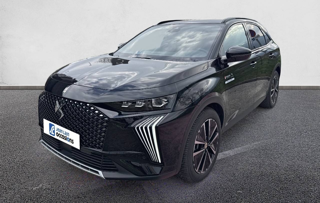 DS DS7