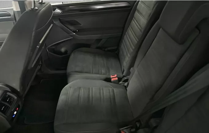 VOLKSWAGEN TOURAN 2.0 TDI 150 DSG7 5pl Style extérieur arrière 2128679
