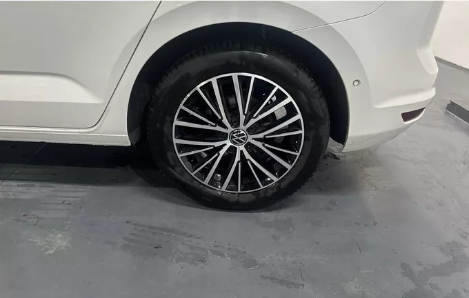 VOLKSWAGEN TOURAN 2.0 TDI 150 DSG7 5pl Style photo 12 2128679