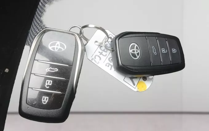 TOYOTA C-HR Hybride 140 Collection photo 19 1103930
