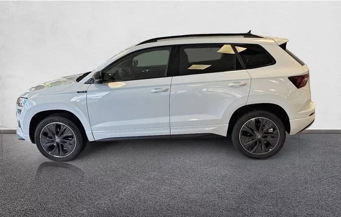 SKODA KAROQ 1.5 TSI Evo 2 150 ch ACT DSG7 Sportline extérieur trois quart arrière gauche 2127871