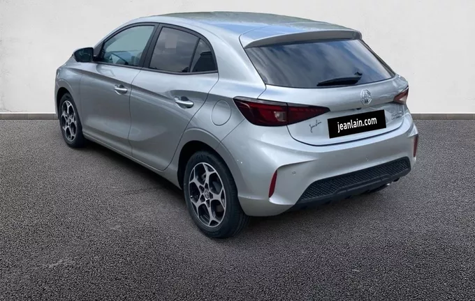 MG MG3 1.5 L Hybrid+ 195 ch Luxury extérieur trois quart avant droit 9035