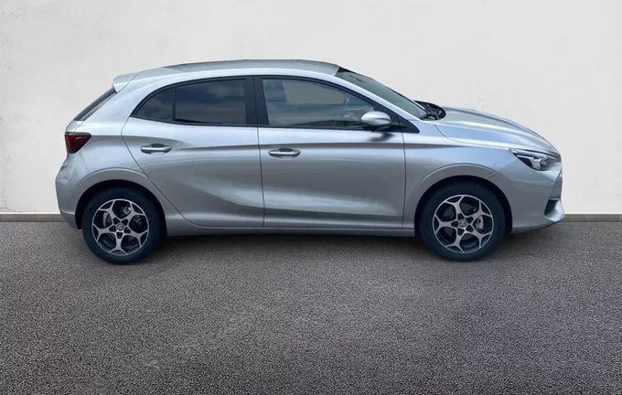 MG MG3 1.5 L Hybrid+ 195 ch Luxury extérieur arrière 9035