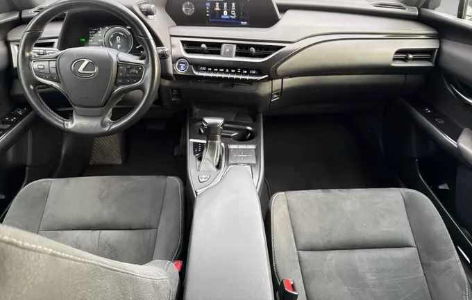 LEXUS UX 250h 2WD Pack Confort Business photo 18 1102975