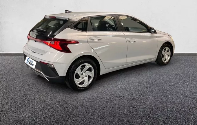 HYUNDAI I20 1.2 79 Initia extérieur trois quart arrière droit 13762