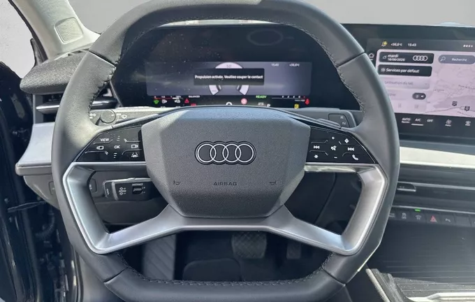 AUDI Q3 Sportback e-hybrid 272 ch S tronic 6 Design photo 12 0764