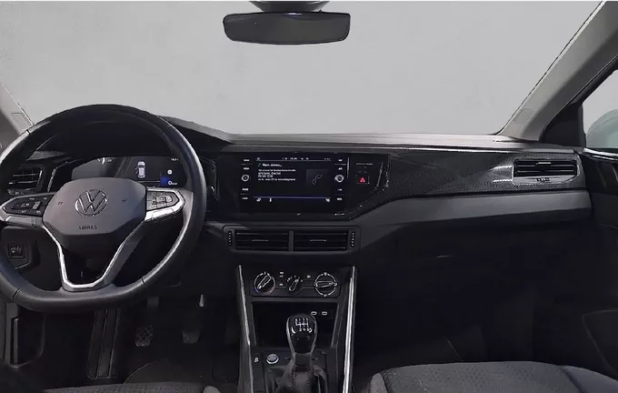 VOLKSWAGEN TAIGO 1.0 TSI 116 BVM6 VW Edition extérieur trois quart avant droit 2127697