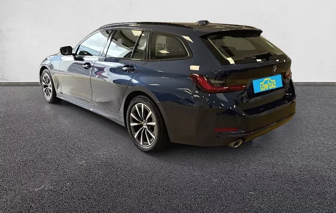 BMW SERIE 3 Touring 318d 150 ch BVA8 extérieur trois quart arrière gauche 213111