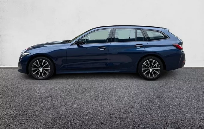 BMW SERIE 3 Touring 318d 150 ch BVA8 extérieur côté gauche 213111