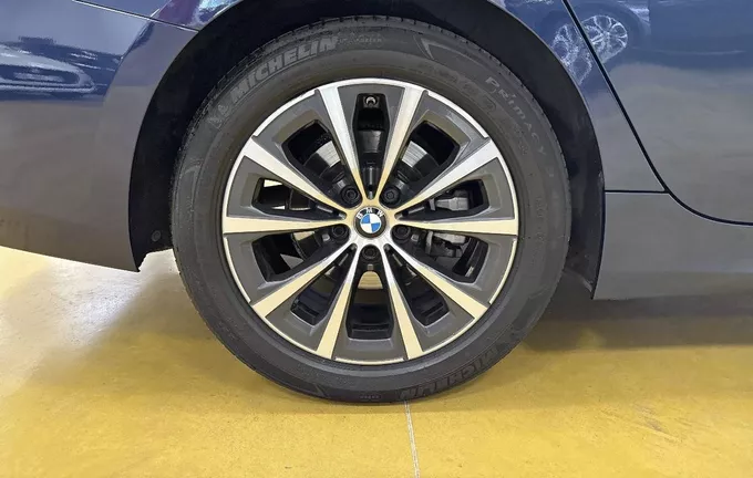 BMW SERIE 3 Touring 318d 150 ch BVA8 photo 9 213111