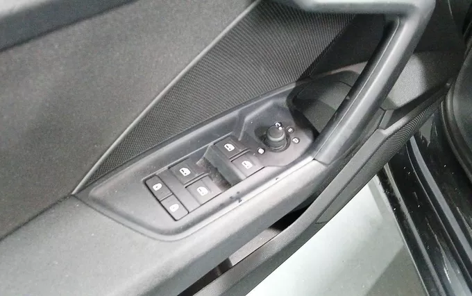 AUDI A3 Sportback 35 TFSI 150 photo 20 2132056