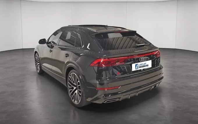 AUDI Q8 60 TFSI e 490 Tiptronic 8 quattro Competition extérieur trois quart arrière gauche 2120904