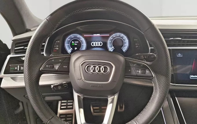 AUDI Q8 60 TFSI e 490 Tiptronic 8 quattro Competition photo 18 2120904
